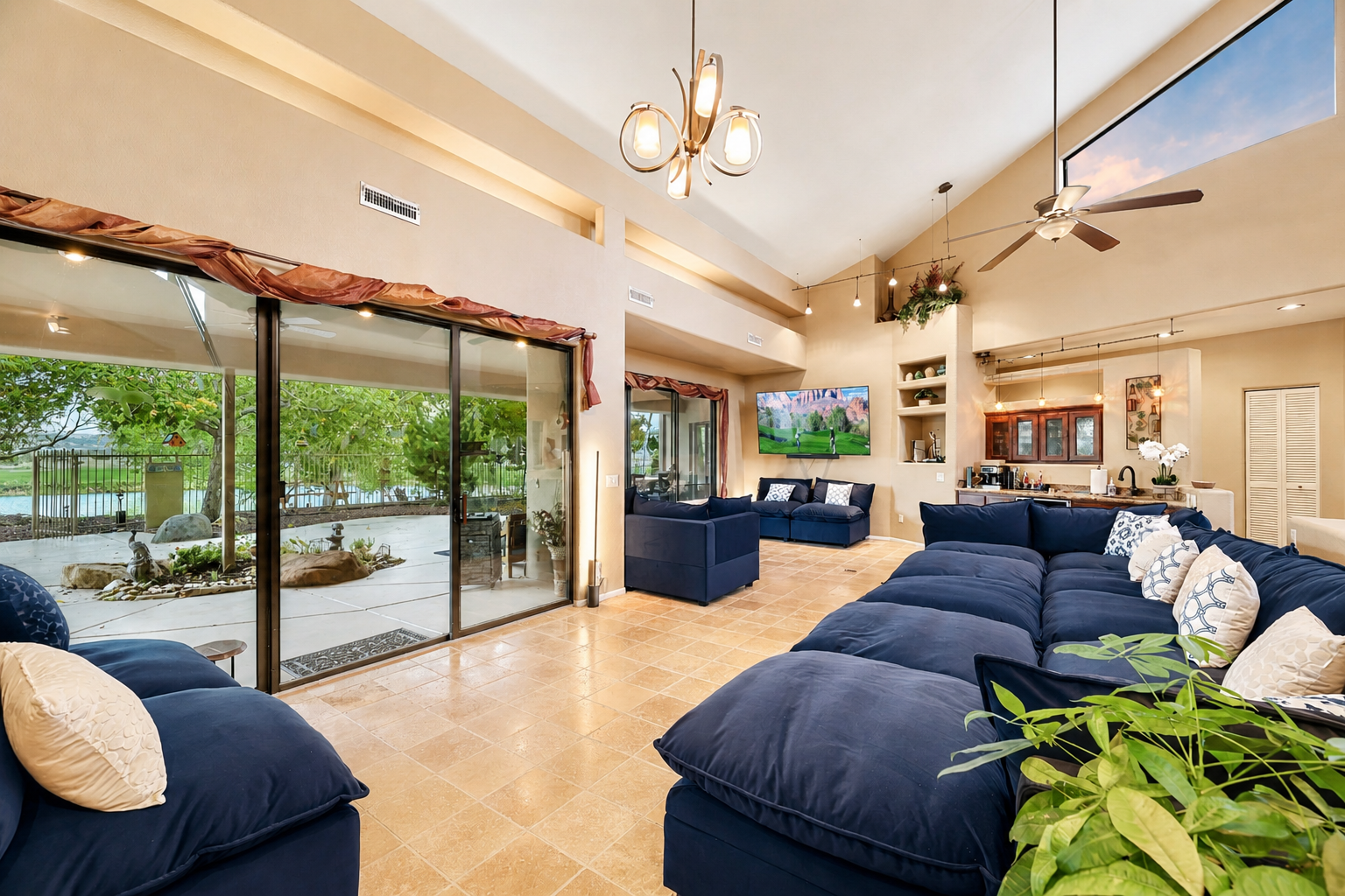 Waterfront Clubhouse indoor-outdoor living connection